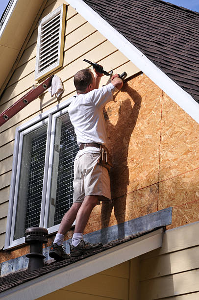 Best Fascia and Soffit Installation  in Simmesport, LA